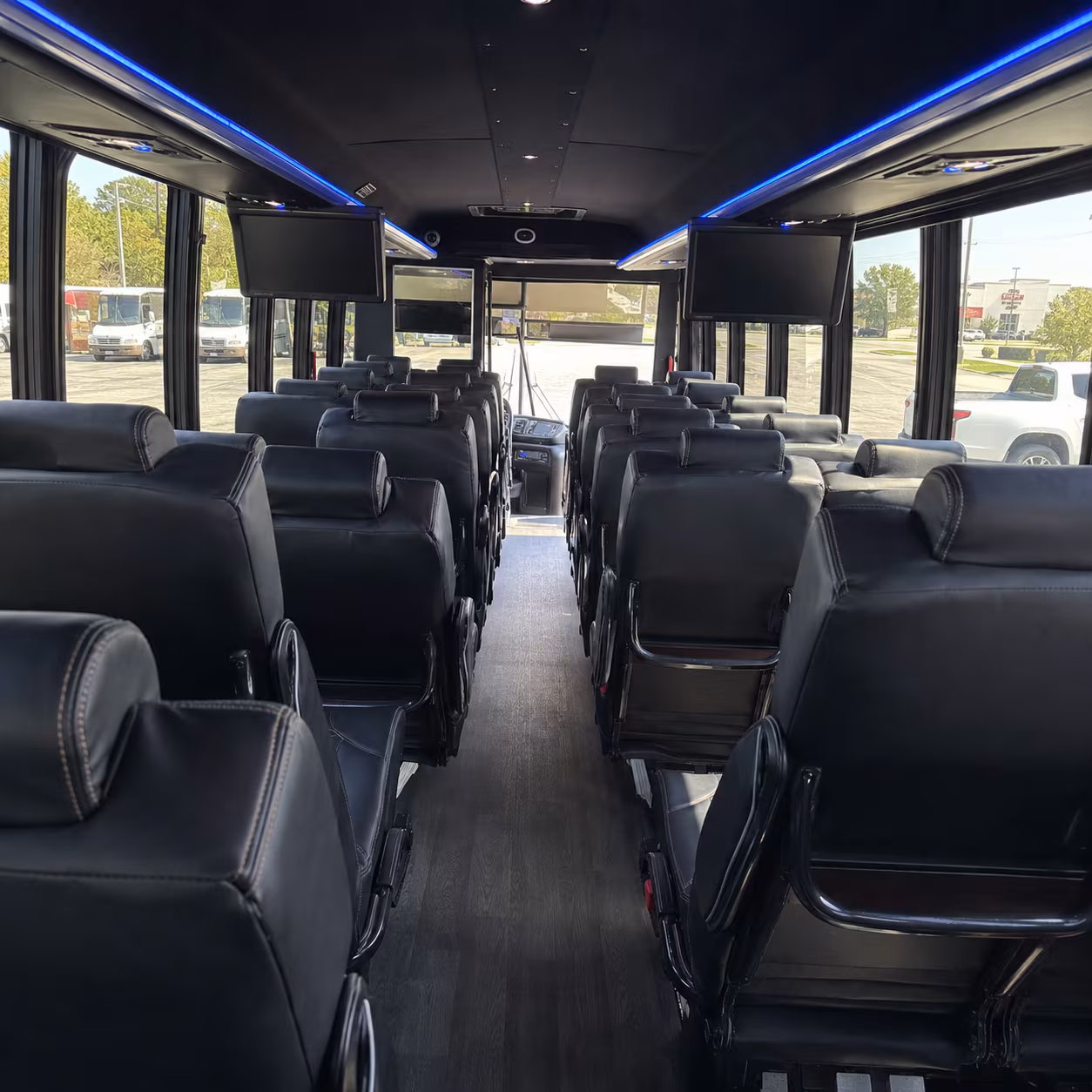 can i book a one way a round trip or a multi day package for a bus rental in manhattan