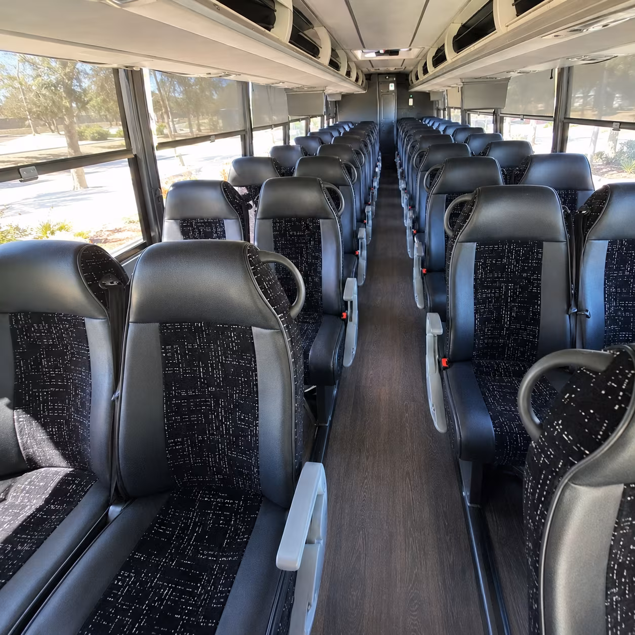 charter buses to north fork long island tasting rooms from manhattan