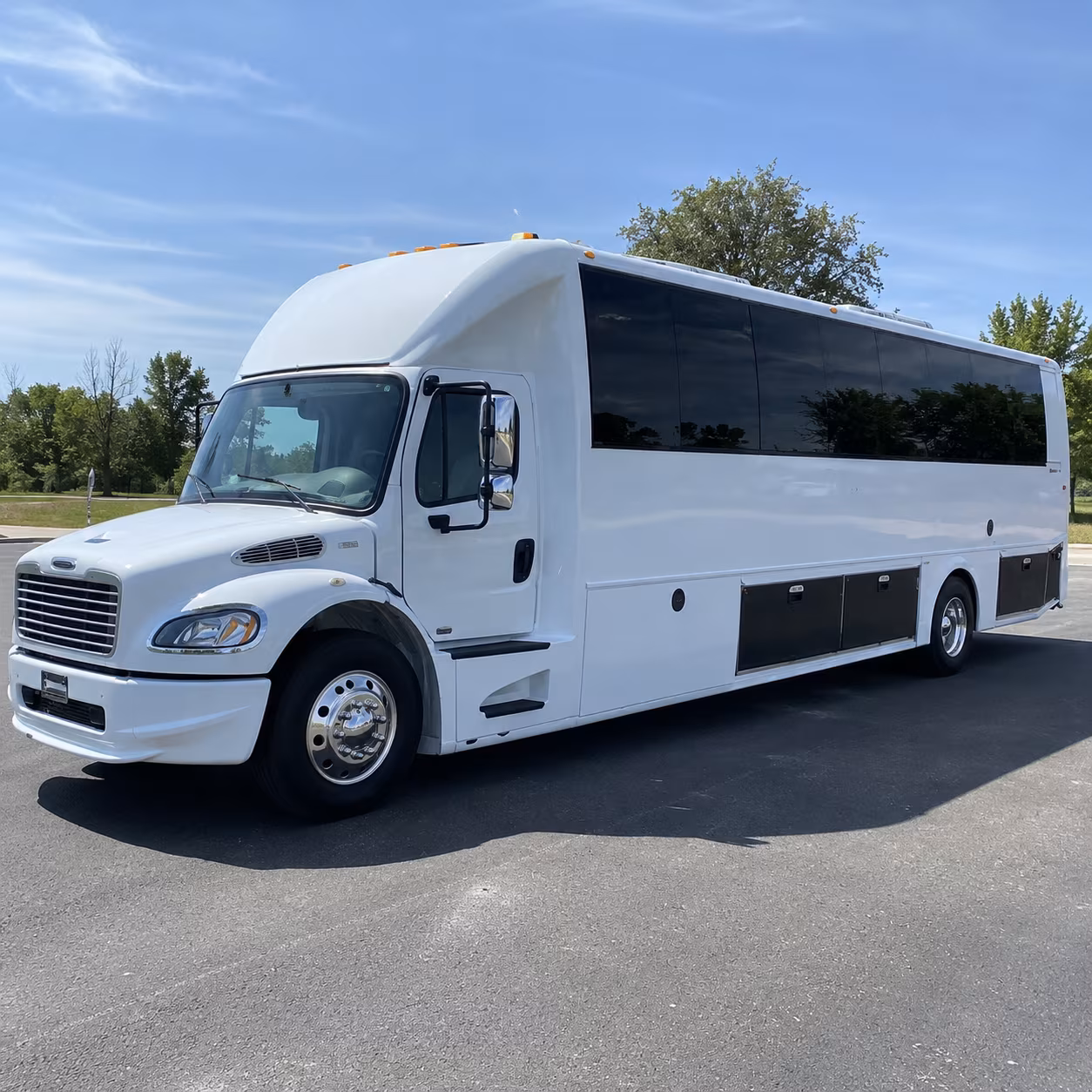 manhattan 40 passenger party bus