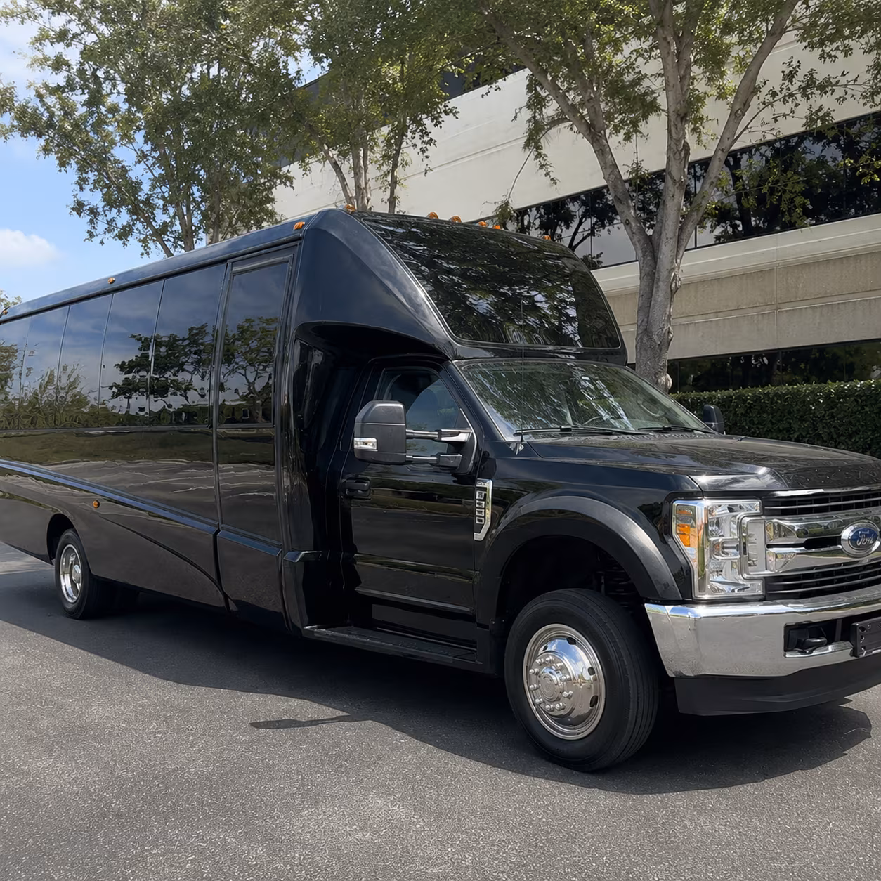 manhattan quincea n era sweet 16 party bus rental