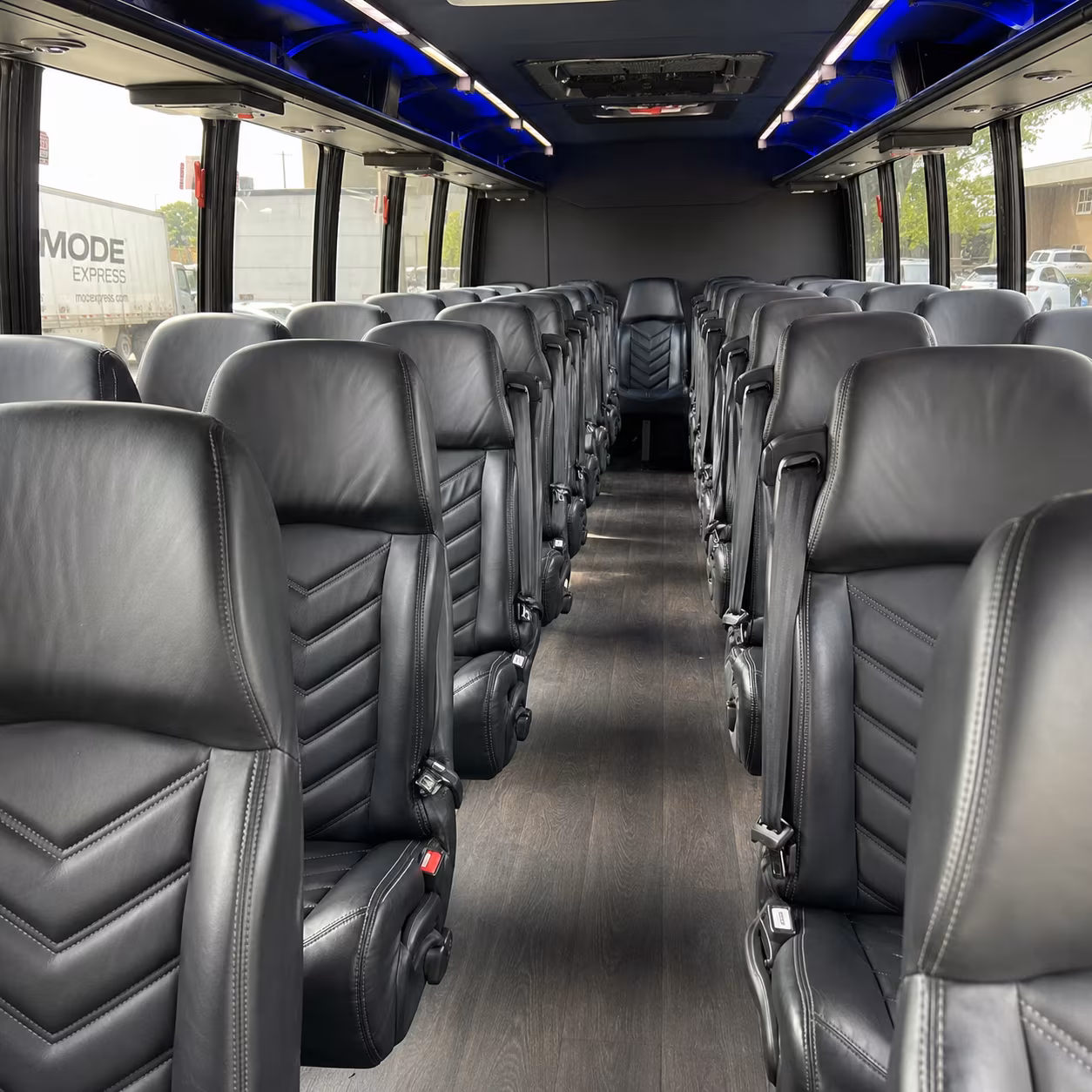 minibus rentals for smaller manhattan prom groups and friend groups