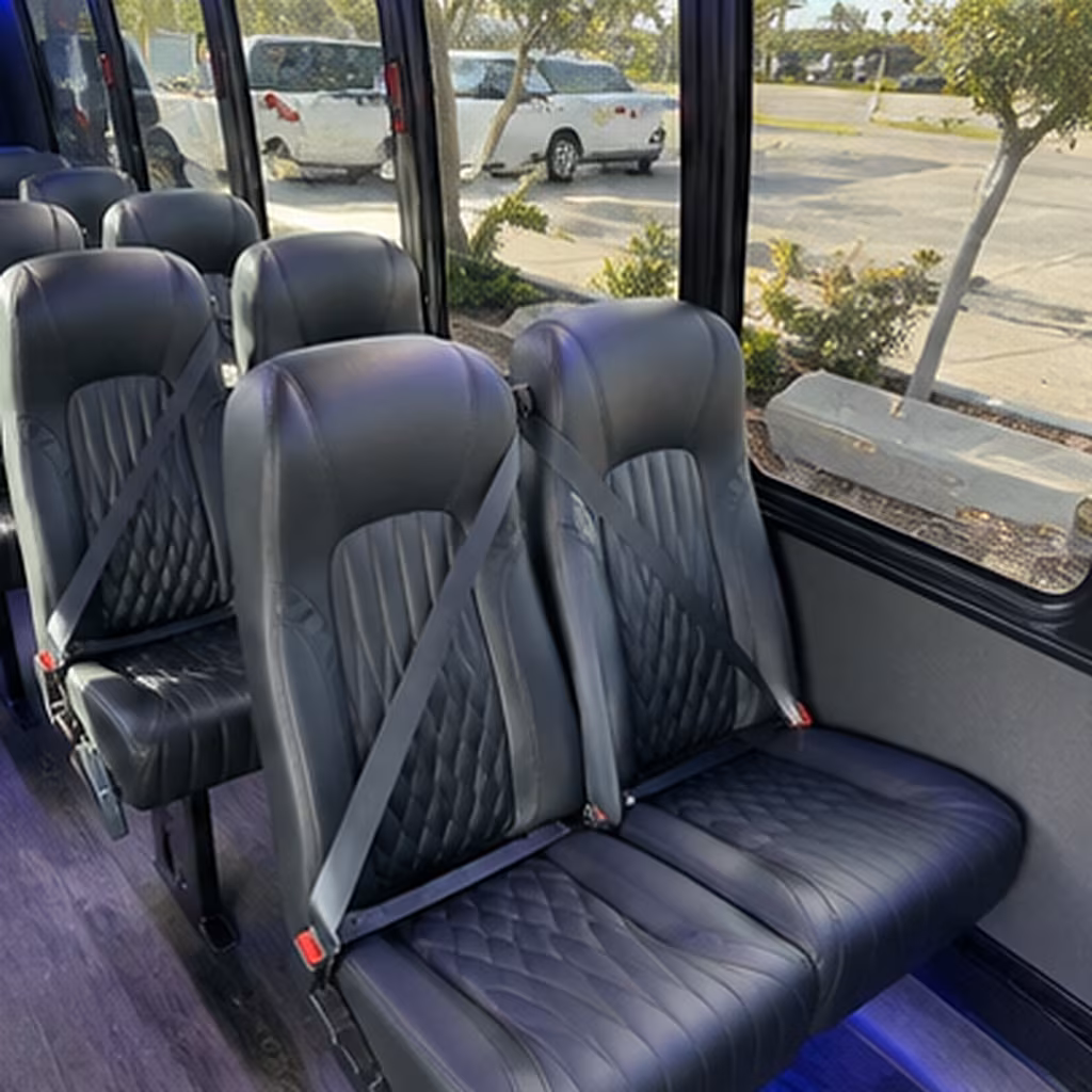 minibuses for lower manhattan and downtown field trip destinations