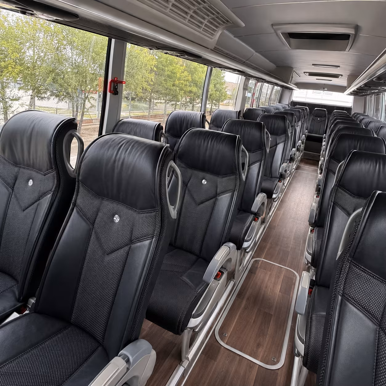 washington d c charter bus service for manhattan school groups and tour organizers